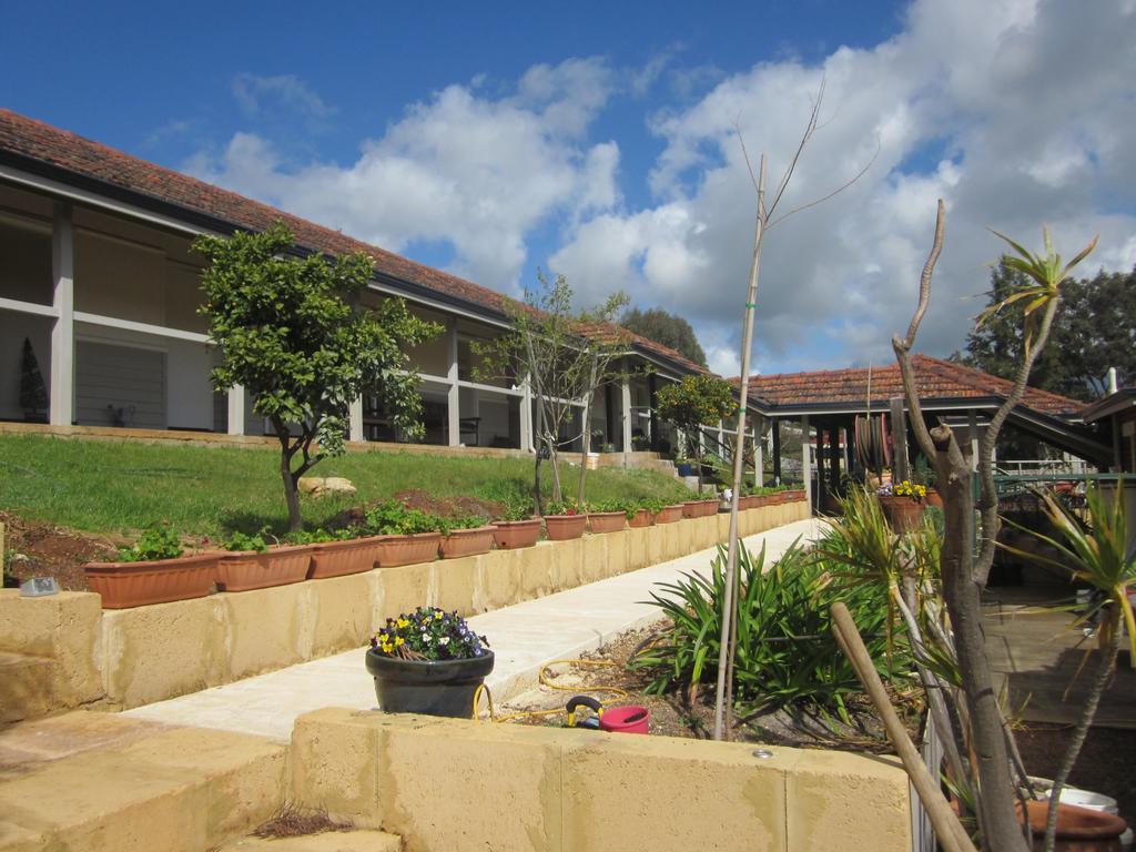 Bridgetown Valley Lodge Room photo